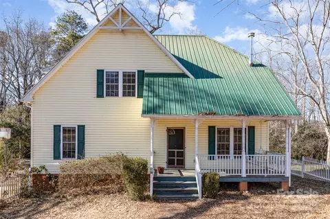 295 Clinton St, Shelby, NC 28150