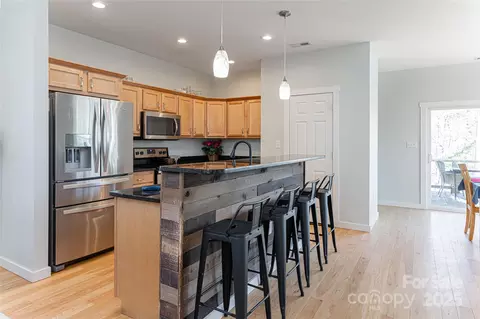Kitchen - 7 Pineview Rd, Fairview, NC 28730 photo 1 of 5