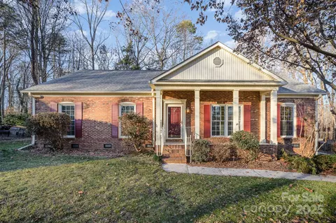748 Trail Ridge Rd, Matthews, NC 28105