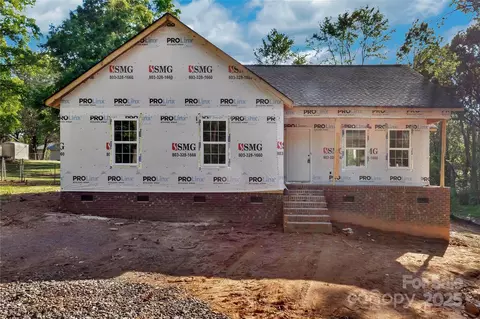 1235 Ebinport Rd, Rock Hill, SC 29732