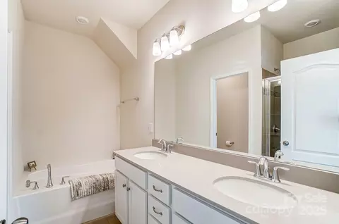 11532 Ruby Rose Ln, Davidson, NC 28036 photo 15