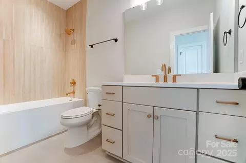 Bath - 3432 Greene Rd, Monroe, NC 28110 photo 5 of 7