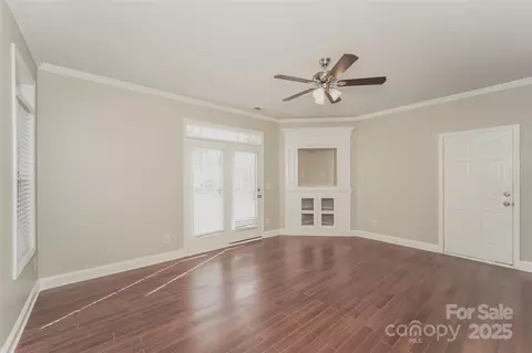 Living - 19054 Long Pond Ln, Cornelius, NC 28031 photo 2 of 2