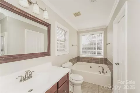 Bath - 19054 Long Pond Ln, Cornelius, NC 28031 photo 1 of 2