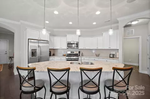 9113 Meadowmist Ln, Huntersville, NC 28078