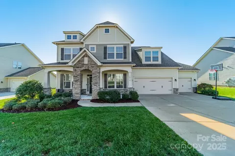 1016 Atherton Dr, Indian Trail, NC 28079