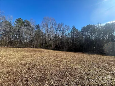 460 Sandifer Rd, York, SC 29745