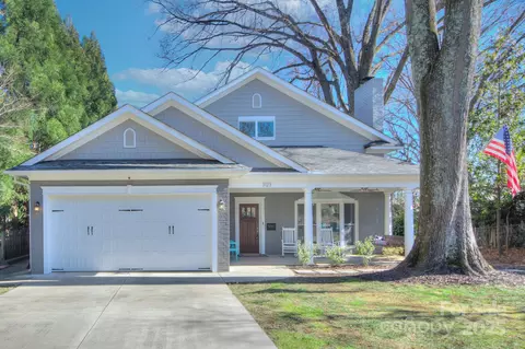 3123 Windsor Dr, Charlotte, NC 28209