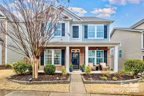 14015 Helen Benson Blvd, Davidson, NC 28036