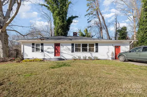 1046 Spratt St, Fort Mill, SC 29715