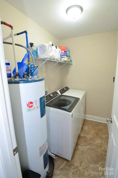 808 E Main St, Maiden, NC 28650 photo 16