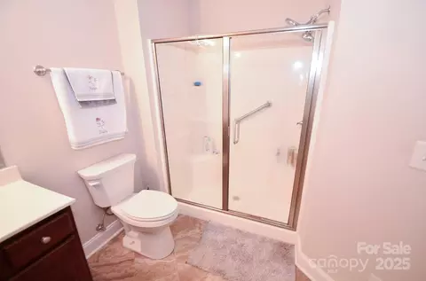 808 E Main St, Maiden, NC 28650 photo 11
