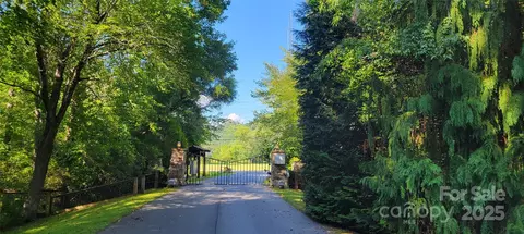 43 Dodder Ln, Cullowhee, NC 28723 photo 5