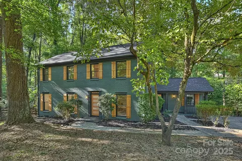 7024 Pleasant Dr, Charlotte, NC 28211