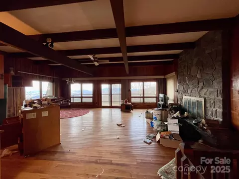 438 St Andrews Rd, Beech Mountain, NC 28604 photo 4