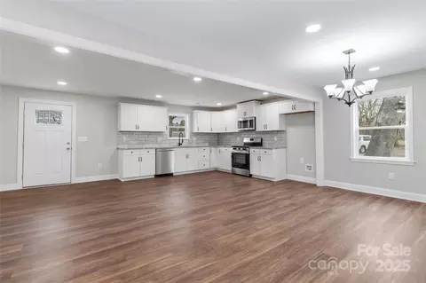 Living - 307 E Old Highway 74, Monroe, NC 28112 photo 5 of 5