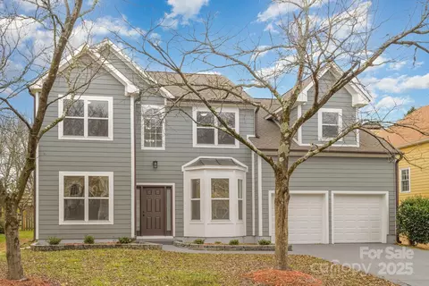 11519 Laurel View Dr, Charlotte, NC 28273