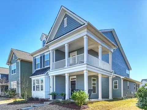 7027 Walnut Branch Ln, Charlotte, NC 28277