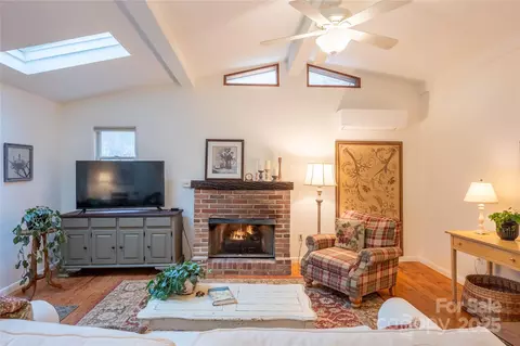 Living - 403 Andante Ln, Brevard, NC 28712 photo 3 of 4