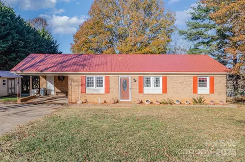 144 Mcmillian Heights Rd, Iron Station, NC 28080