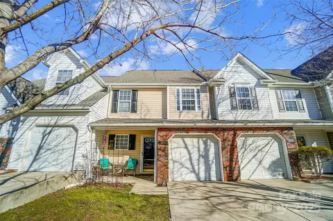 205 Arlington Downs 205 Blvd #205, Matthews, NC 28104