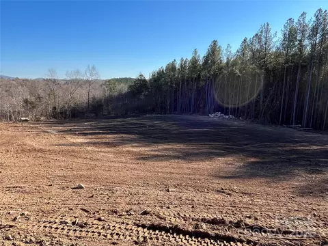3 Tatertown Loop #3, Nebo, NC 28761