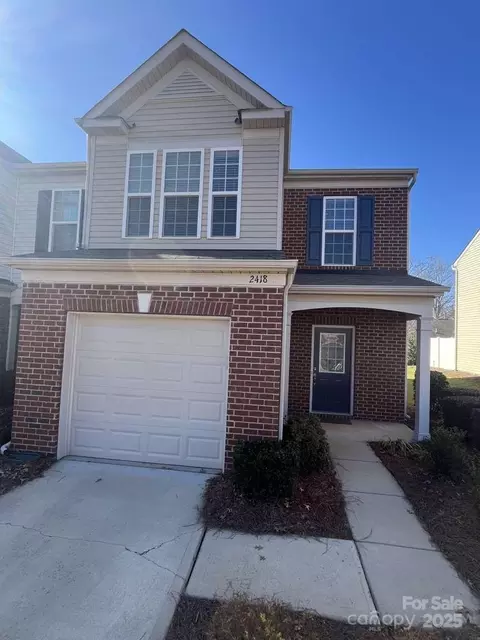 2418 Kensington Station Pkwy, Charlotte, NC 28210