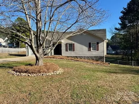 5631 Gunpowder Rd, Granite Falls, NC 28630