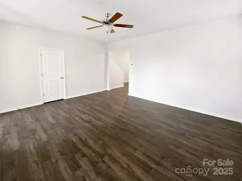 3922 Townes Blvd, Terrell, NC 28682 photo 3