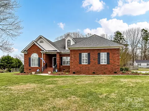 5928 Newell Dr, Monroe, NC 28112