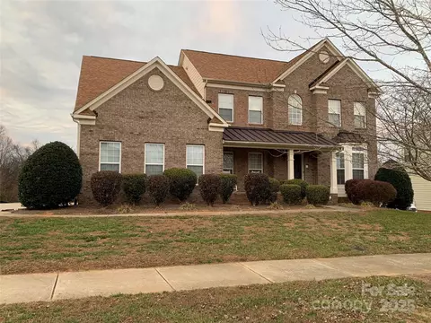 1916 Seefin Ct, Indian Trail, NC 28079