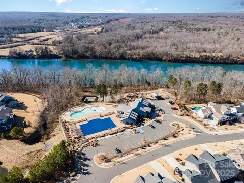 View/Area - 636 Bucks Quarry Ct, Fort Mill, SC 29708 photo 5 of 6