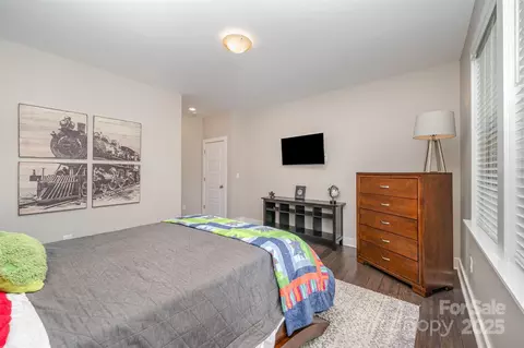 Bedroom - 636 Bucks Quarry Ct, Fort Mill, SC 29708 photo 3 of 5