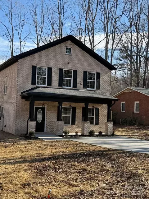 401 Cherrywood Ln, Albemarle, NC 28001