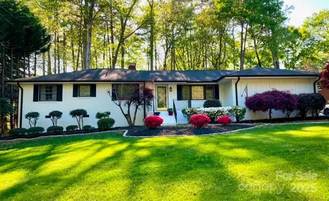 279 Beverly Ne Dr NE, Concord, NC 28025