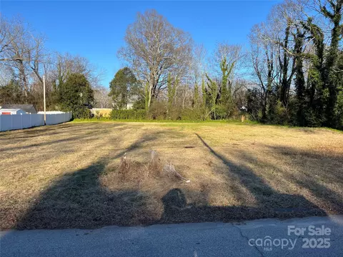1126 Hoyle St, Rock Hill, SC 29732