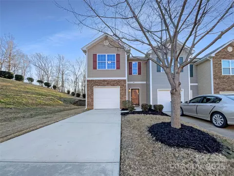 8941 Bradstreet Commons Way, Charlotte, NC 28215