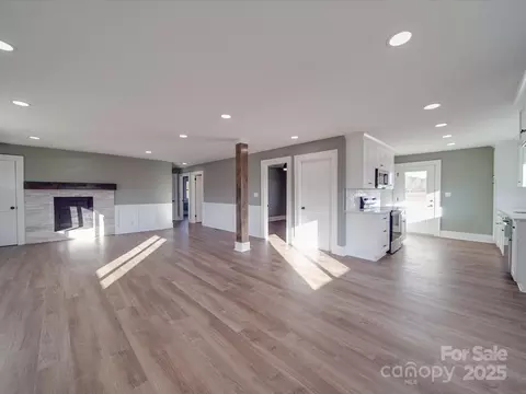 Living - 101 S Moose Rd, Mount Pleasant, NC 28124 photo 8 of 8