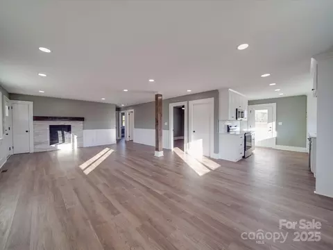 Living - 101 S Moose Rd, Mount Pleasant, NC 28124 photo 2 of 8