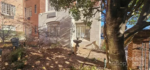 301 W 10th W 101 St W #101, Charlotte, NC 28202