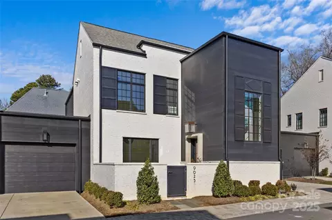 9025 Tynecastle Commons 2 Ct #2, Charlotte, NC 28226