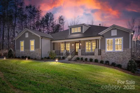 160 Palmer Marsh Pl, Mooresville, NC 28117