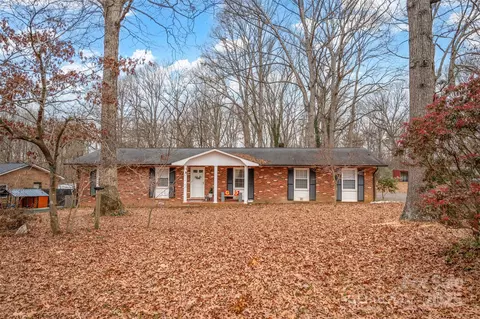 132 Holman Rd, Statesville, NC 28677