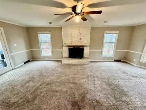 Living - 701 Victorian Ln, Monroe, NC 28112 photo 3 of 3
