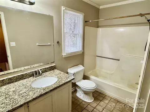 Bath - 701 Victorian Ln, Monroe, NC 28112 photo 1 of 2