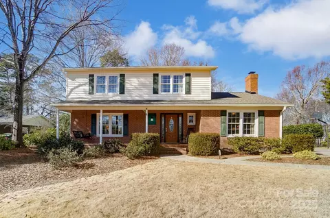 1300 Old Farm Rd, Charlotte, NC 28226