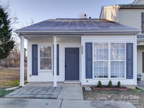 5305 Esther Ln, Charlotte, NC 28214