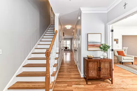 Entry Way - 137 Spencer St, Davidson, NC 28036 photo 1 of 4