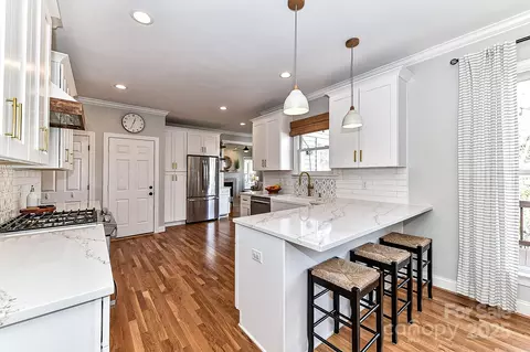 Kitchen - 137 Spencer St, Davidson, NC 28036 photo 1 of 6