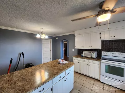 1232 Wise Rd, Vale, NC 28168 photo 11